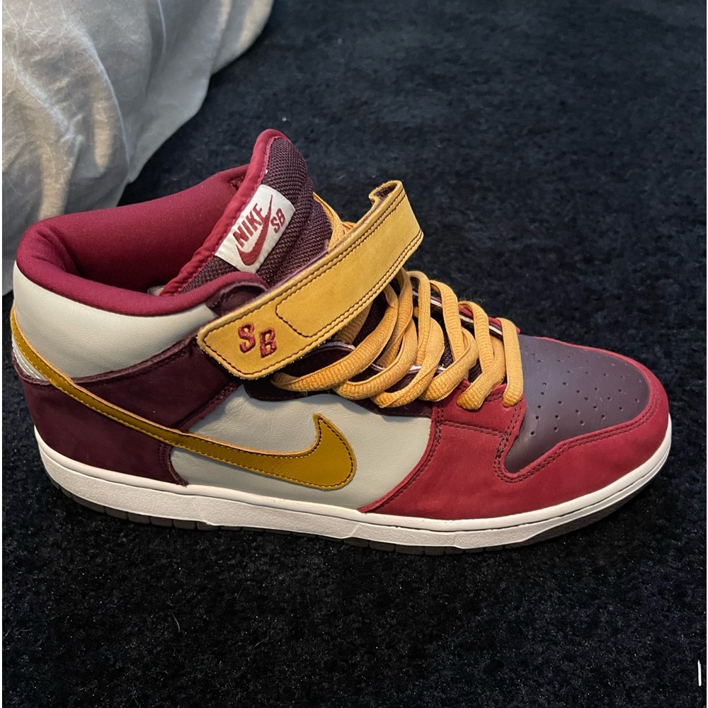 Nike Mid Pro SB